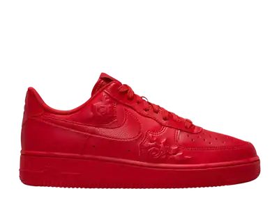 Beli Nike Air Force 1 Low Triple Red | Kick Avenue