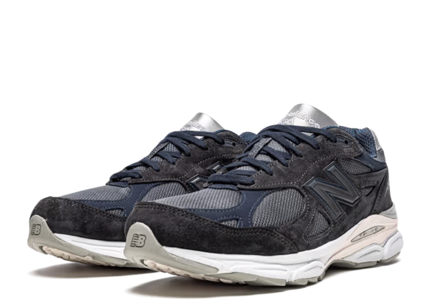 Beli New Balance 990v3 KITH Genesis | Kick Avenue