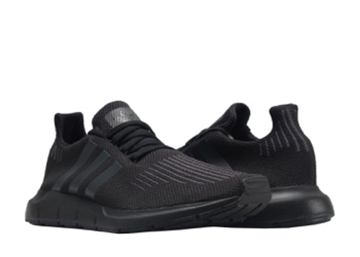 Harga adidas 2024 swift run black