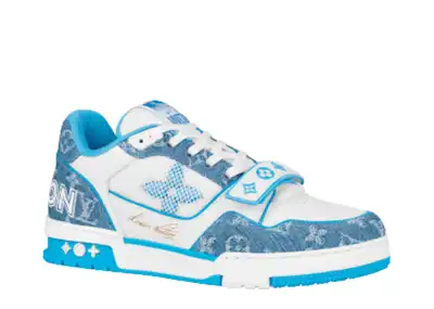 Louis Vuitton LV x YK LV Trainer Sneaker Blue. Size 04.0