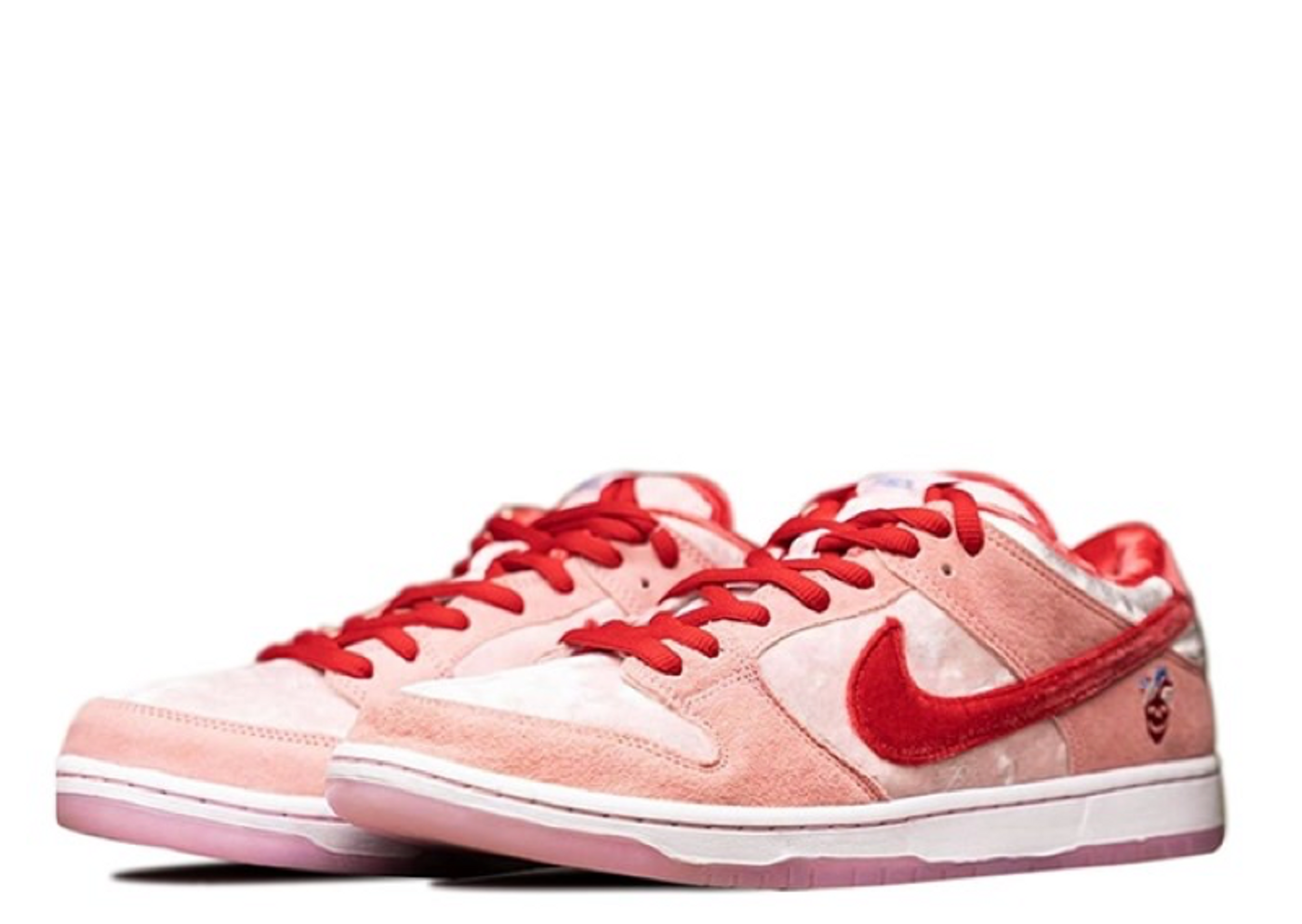 Sb dunk low on sale strangelove skateboards (regular box)